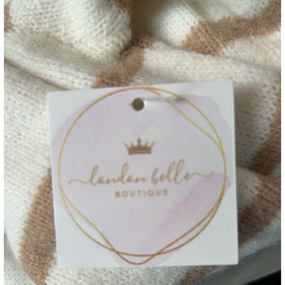 ePretty Pullover Sweater Round Neck Pullover Sweater Size XL New With Tags. NWT - Picture 5 of 8